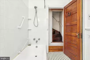 424 Martin St, Philadelphia, PA 19128 - Photo 23