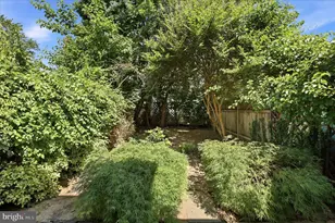 424 Martin St, Philadelphia, PA 19128 - Photo 15