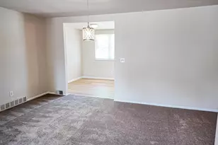 3403 Amity Rd, Philadelphia, PA 19154 - Photo 9