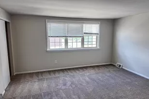 3403 Amity Rd, Philadelphia, PA 19154 - Photo 15