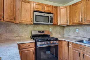 3403 Amity Rd, Philadelphia, PA 19154 - Photo 13