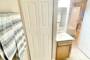 1716 Pine St, Philadelphia, PA 19103 - Photo 13