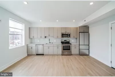 646 N 32nd Street #4, Philadelphia, PA 19104 - Photo 3