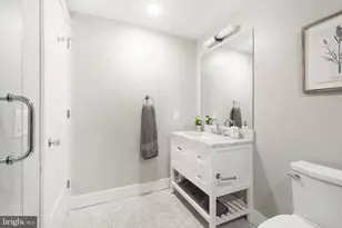 45 W Haines St, Philadelphia, PA 19144 - Photo 29