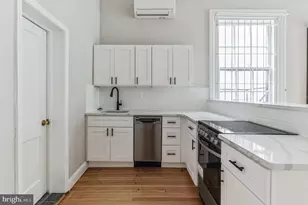1919 Spruce St, Philadelphia, PA 19103 - Photo 3