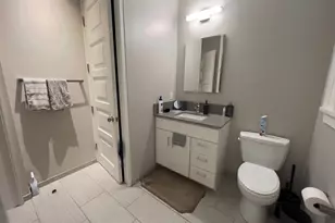 2126 Locust St, Philadelphia, PA 19103 - Photo 27