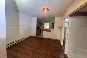 528 Geneva Ave, Philadelphia, PA 19120 - Photo 5