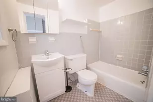 2108 Pine St, Philadelphia, PA 19103 - Photo 11
