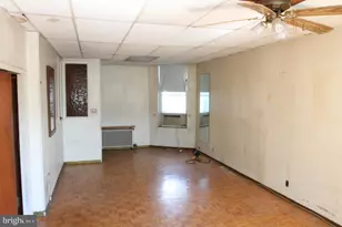 1617 N 61st St, Philadelphia, PA 19151 - Photo 11