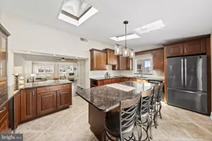 373 Leroy St, Philadelphia, PA 19128 - Photo 11