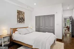 1023 Mt Vernon St, Philadelphia, PA 19123 - Photo 11