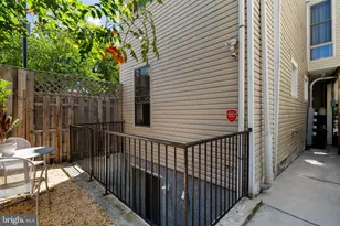 1023 Mt Vernon St, Philadelphia, PA 19123 - Photo 23