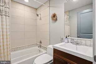 1023 Mt Vernon St, Philadelphia, PA 19123 - Photo 17