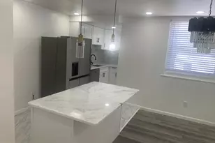 7042 Reedland St, Philadelphia, PA 19142 - Photo 3
