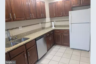 963 E Godfrey Avenue, Philadelphia, PA 19124 - Photo 5