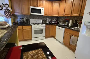 77 Bonnie Gellman Ct, Philadelphia, PA 19114 - Photo 9