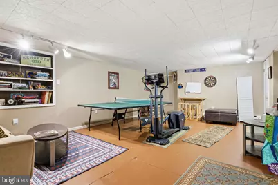 241 E Highland Avenue, Philadelphia, PA 19118 - Photo 25