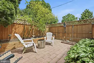 241 E Highland Ave, Philadelphia, PA 19118 - Photo 29
