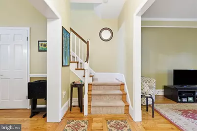241 E Highland Avenue, Philadelphia, PA 19118 - Photo 5
