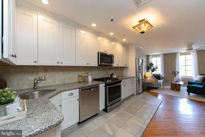309 N 3rd Street #C, Philadelphia, PA 19106 - Photo 3