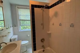 300 Devereaux Ave, Philadelphia, PA 19111 - Photo 17