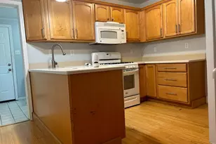 478 Martin St, Philadelphia, PA 19128 - Photo 5