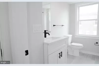 2800 Poplar Street #2R, Philadelphia, PA 19130 - Photo 3