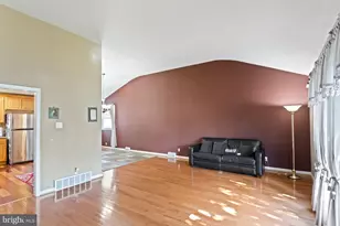613 Oakfield Ln, Philadelphia, PA 19115 - Photo 7