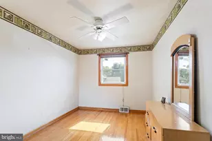 613 Oakfield Ln, Philadelphia, PA 19115 - Photo 19