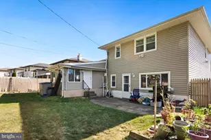 613 Oakfield Ln, Philadelphia, PA 19115 - Photo 25