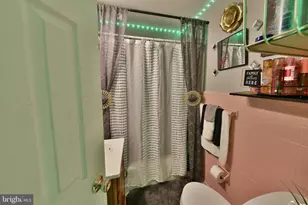203 Robbins St, Philadelphia, PA 19111 - Photo 9