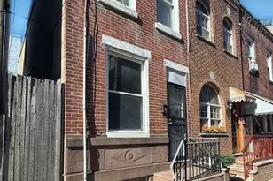 900 Annin St, Philadelphia, PA 19147 - Photo 1