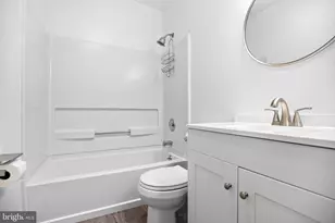 705 S 20th Street S, Philadelphia, PA 19146 - Photo 15