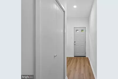 705 S 20th Street S #D, Philadelphia, PA 19146 - Photo 5