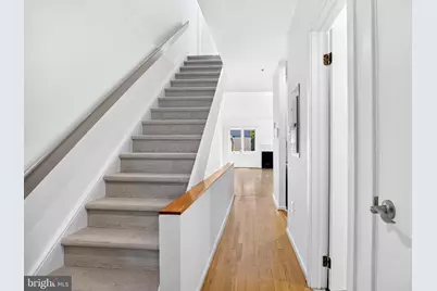 705 S 20th Street S #D, Philadelphia, PA 19146 - Photo 23