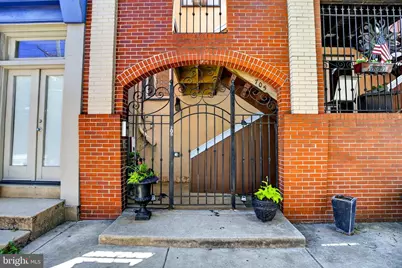 705 S 20th Street S #D, Philadelphia, PA 19146 - Photo 1