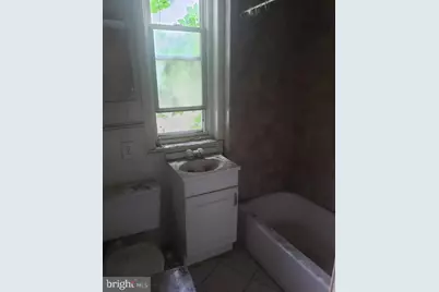 2266 N Bouvier Street, Philadelphia, PA 19132 - Photo 5