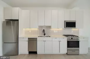2109 S Iseminger St, Philadelphia, PA 19148 - Photo 7