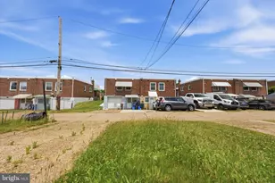 2111 Oakmont St, Philadelphia, PA 19152 - Photo 19