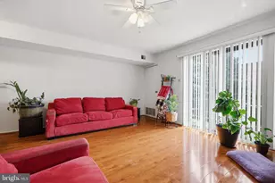 2727 Rhawn St, Philadelphia, PA 19152 - Photo 21