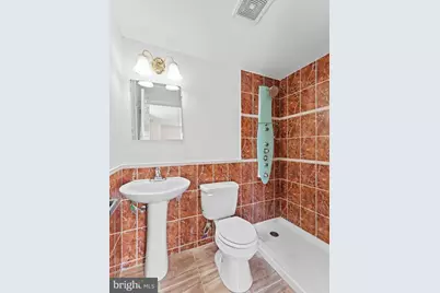 407 W Abbottsford Avenue, Philadelphia, PA 19144 - Photo 19