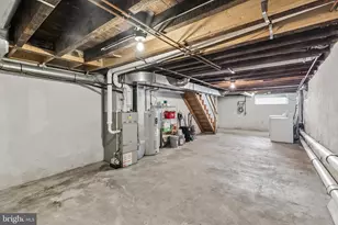 385 Conarroe St, Philadelphia, PA 19128 - Photo 35