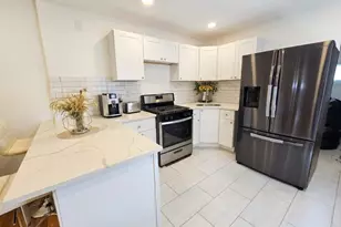 436 E Eleanor St, Philadelphia, PA 19120 - Photo 5