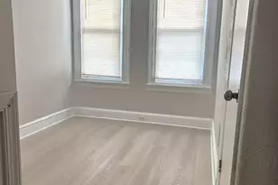 1914 E Hazzard St, Philadelphia, PA 19125 - Photo 9