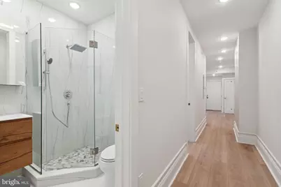 1822 Chestnut Street #3R, Philadelphia, PA 19103 - Photo 13