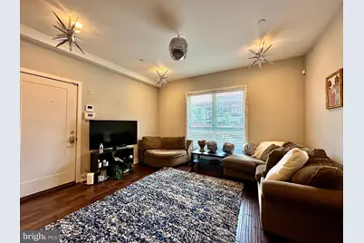 922 N 17th Street #B, Philadelphia, PA 19130 - Photo 3