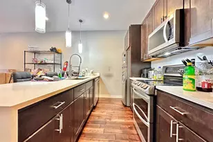 922 N 17th St, Philadelphia, PA 19130 - Photo 7