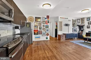 2321 Fitzwater St, Philadelphia, PA 19146 - Photo 7