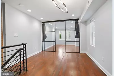 2407 Grays Ferry Avenue, Philadelphia, PA 19146 - Photo 19