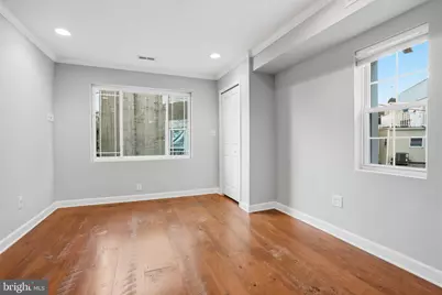 2407 Grays Ferry Avenue, Philadelphia, PA 19146 - Photo 15
